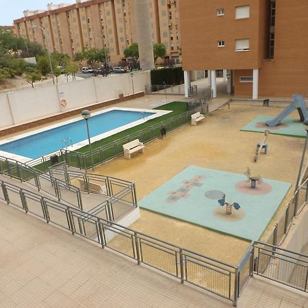 Apartamento Аликанте Екстериор снимка